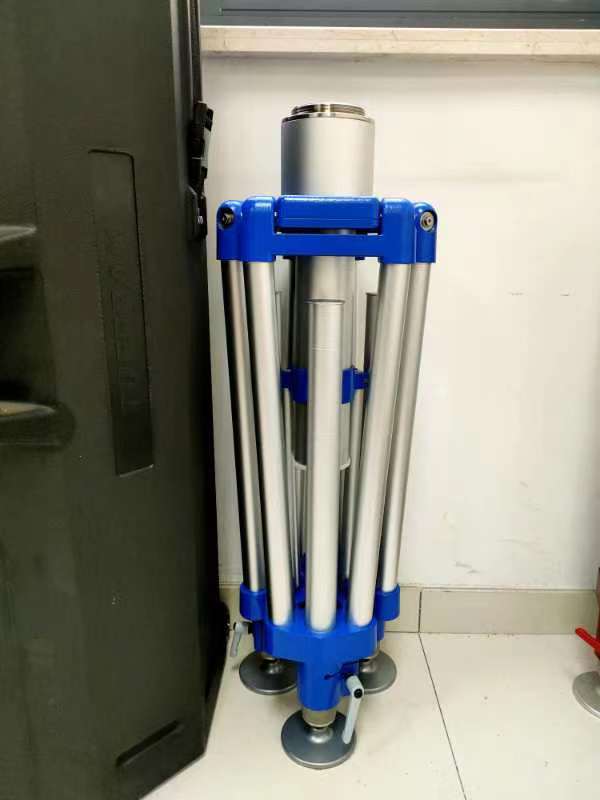 關(guān)節(jié)臂三腳架便攜式三腳支架配件